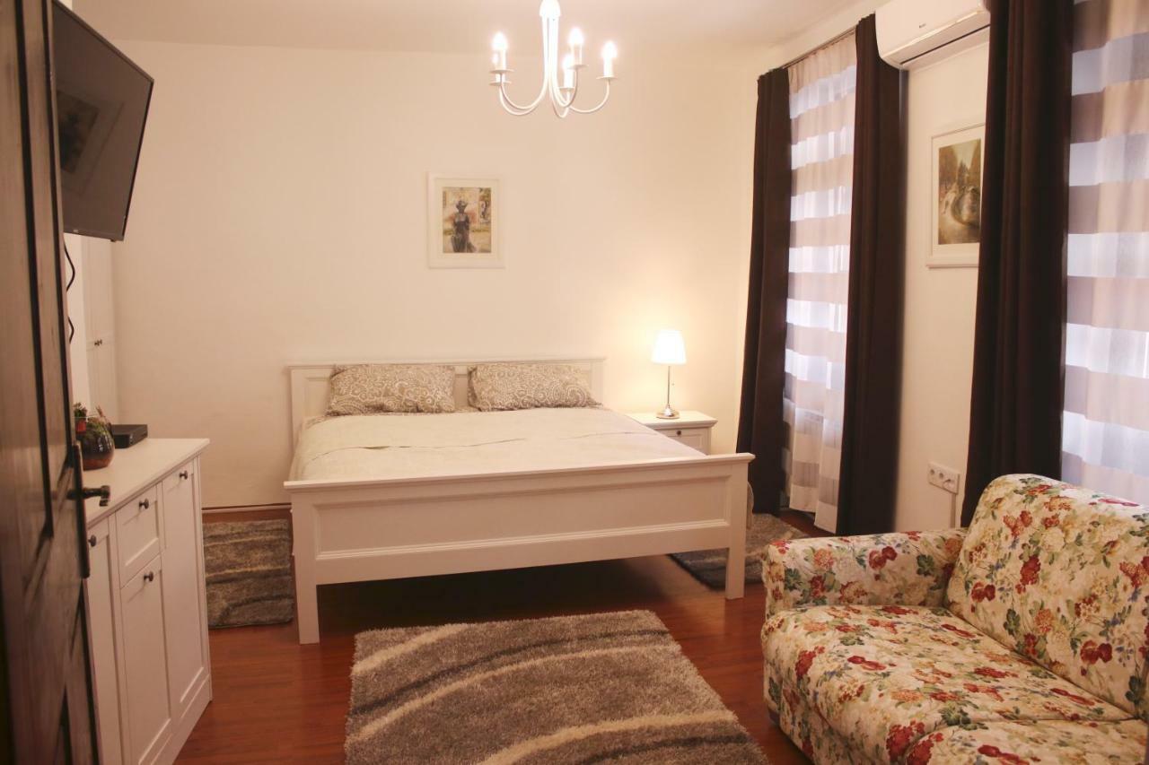 Studio Apartment Zagorka Tkalciceva Street Zagreb Ngoại thất bức ảnh